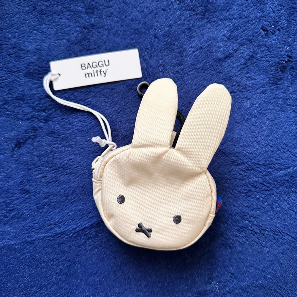NWT Miffy Kids Bunny Coin Purse - Cream